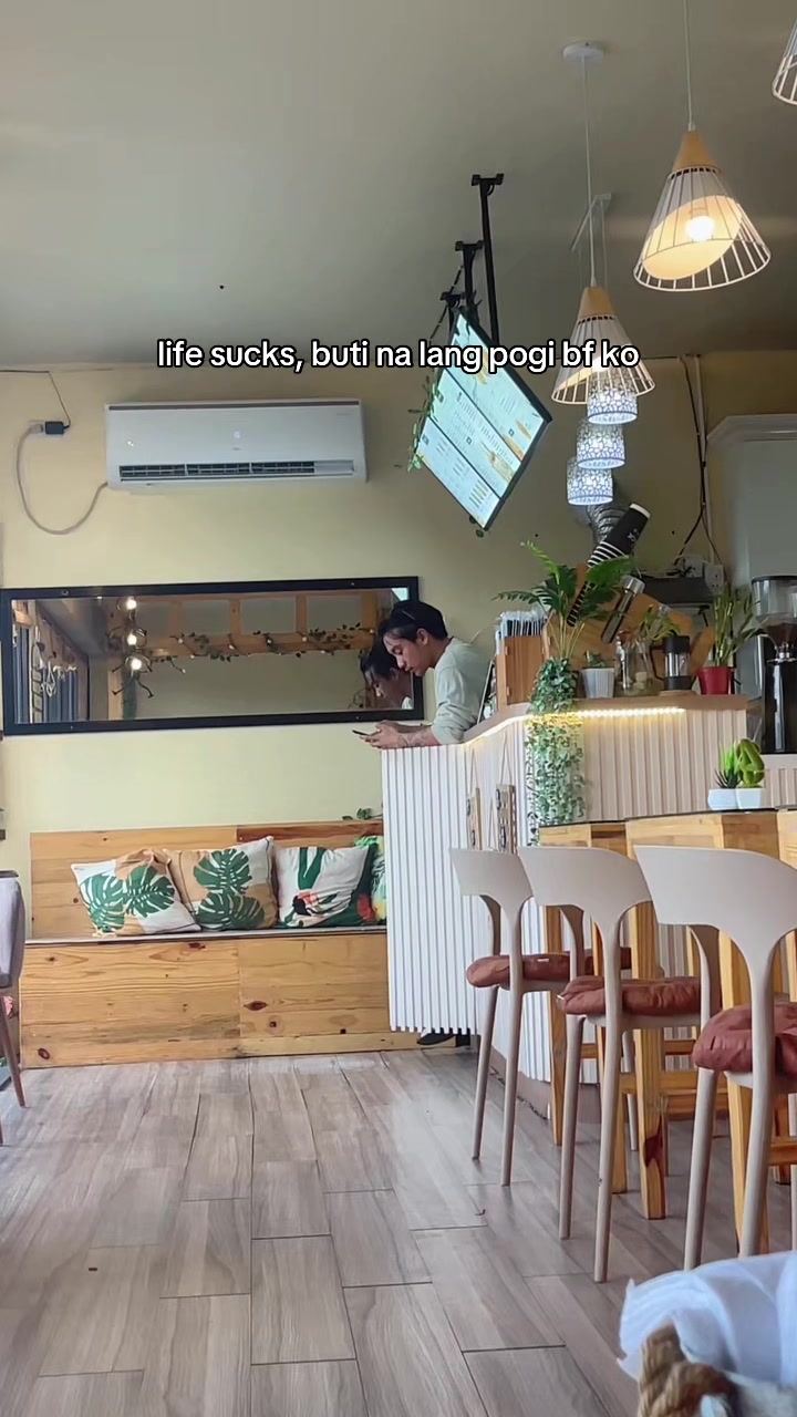 @Nicole