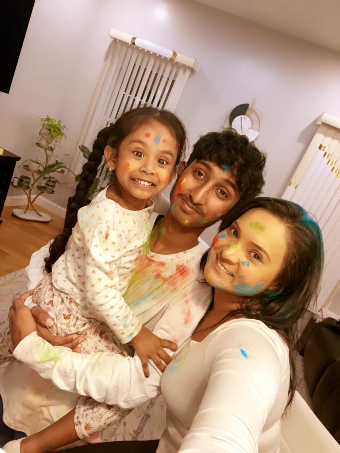 @Kavita Singh 347-543-0038