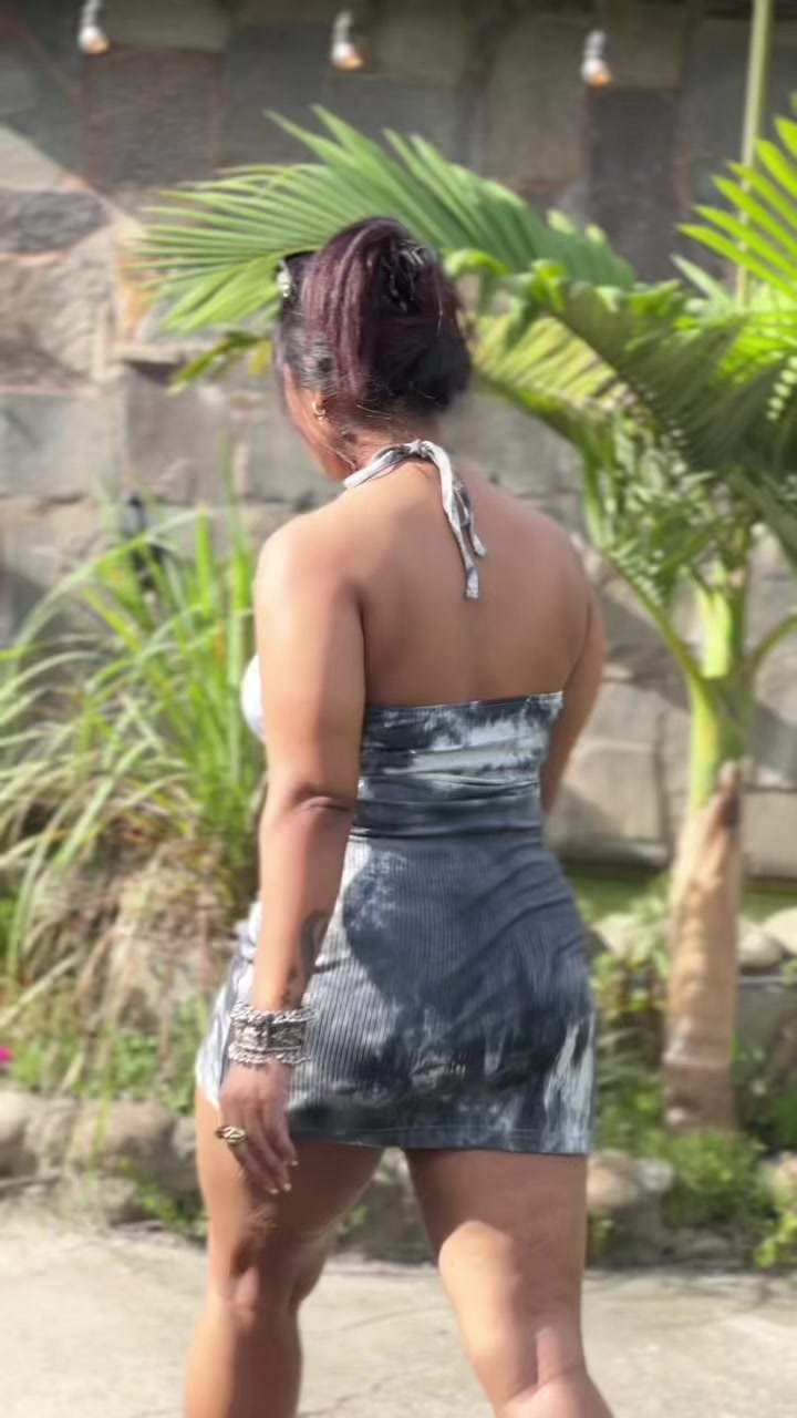 @Sani🦋