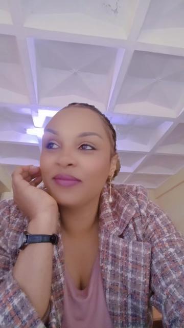 @Joyjoy W