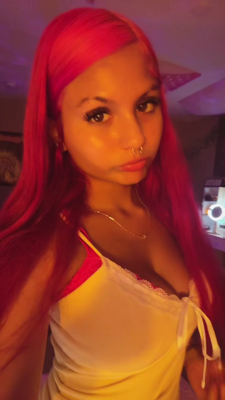 @liliyanaaaa