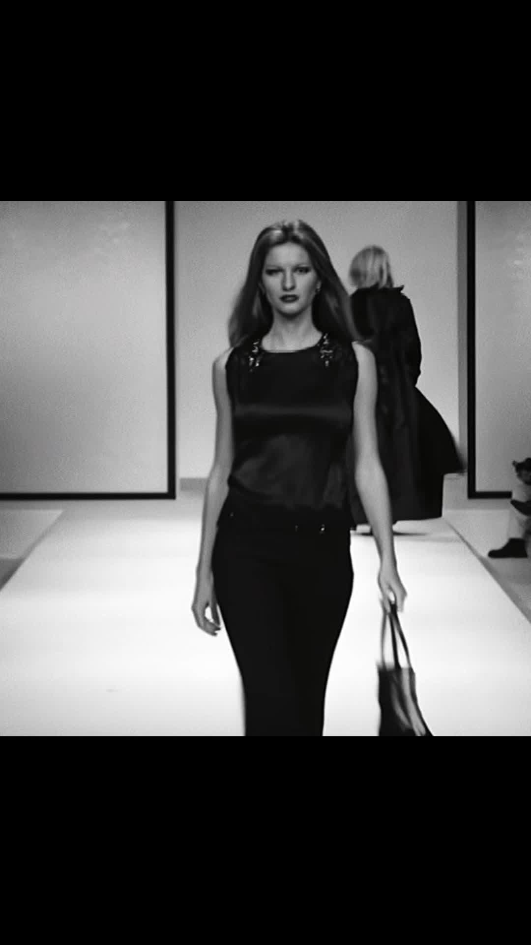 @๐ญ๐๐๐๐๐๐