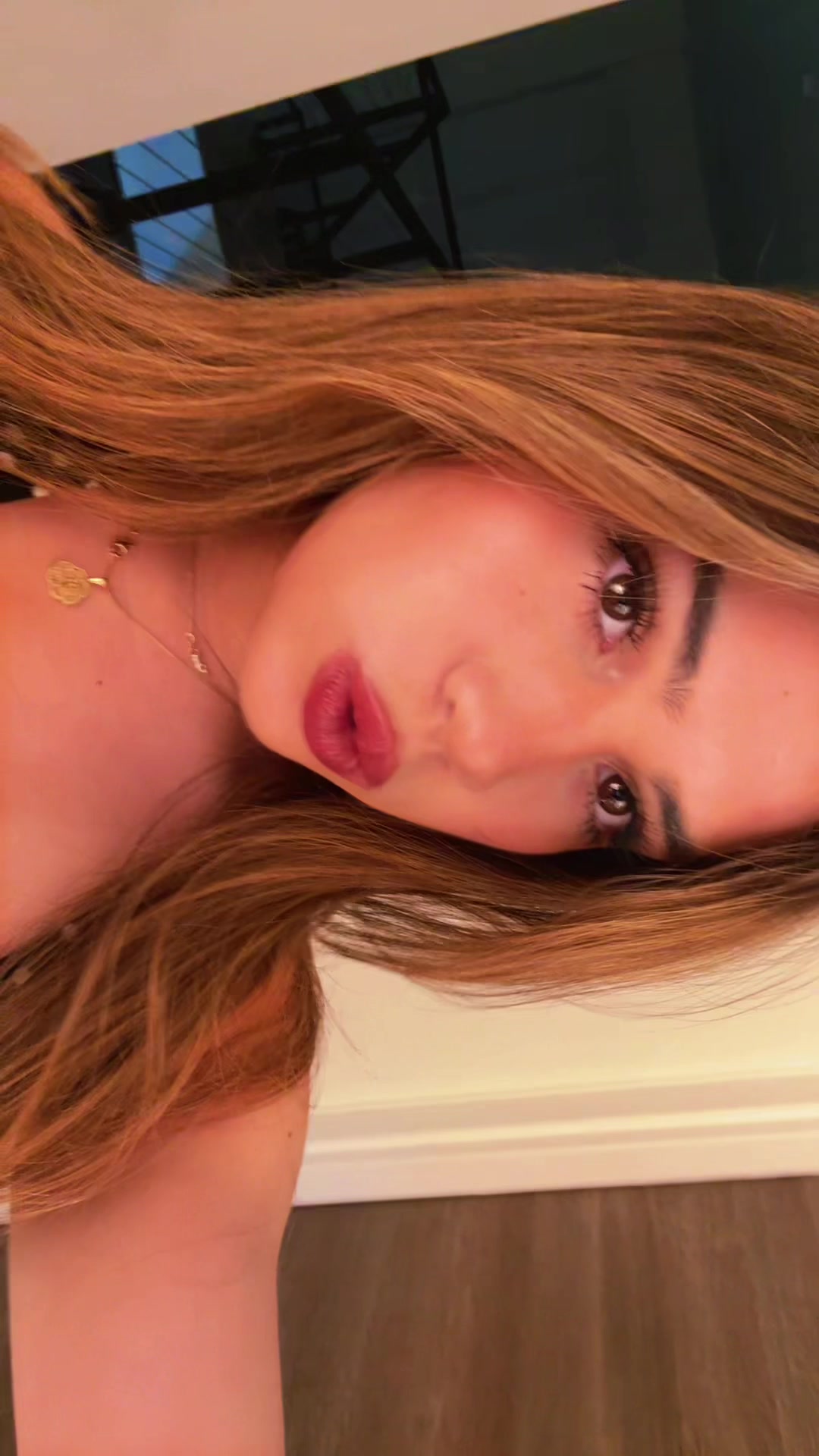@notallanagonzalez