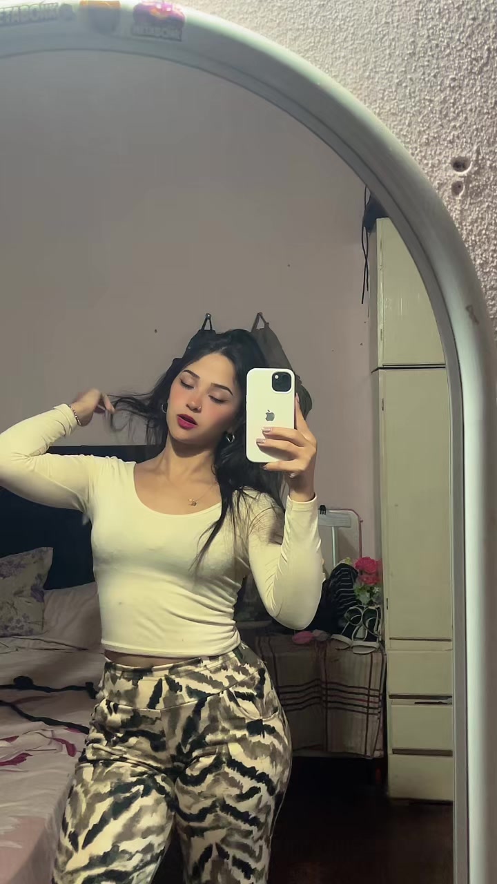 @Natasha_Elizabeth1