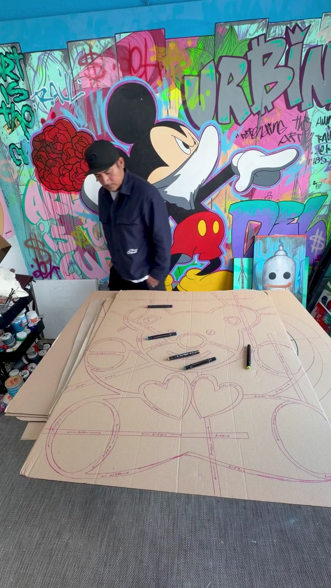 @raul urbina artist