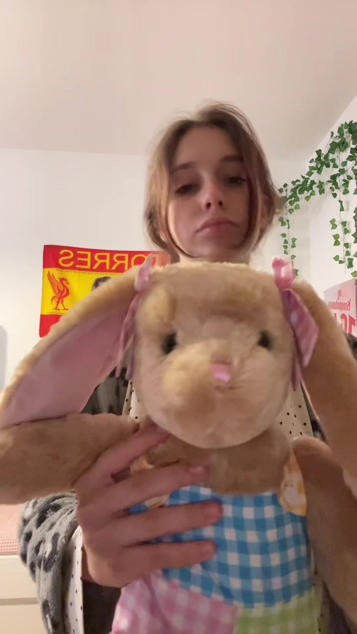 @✰