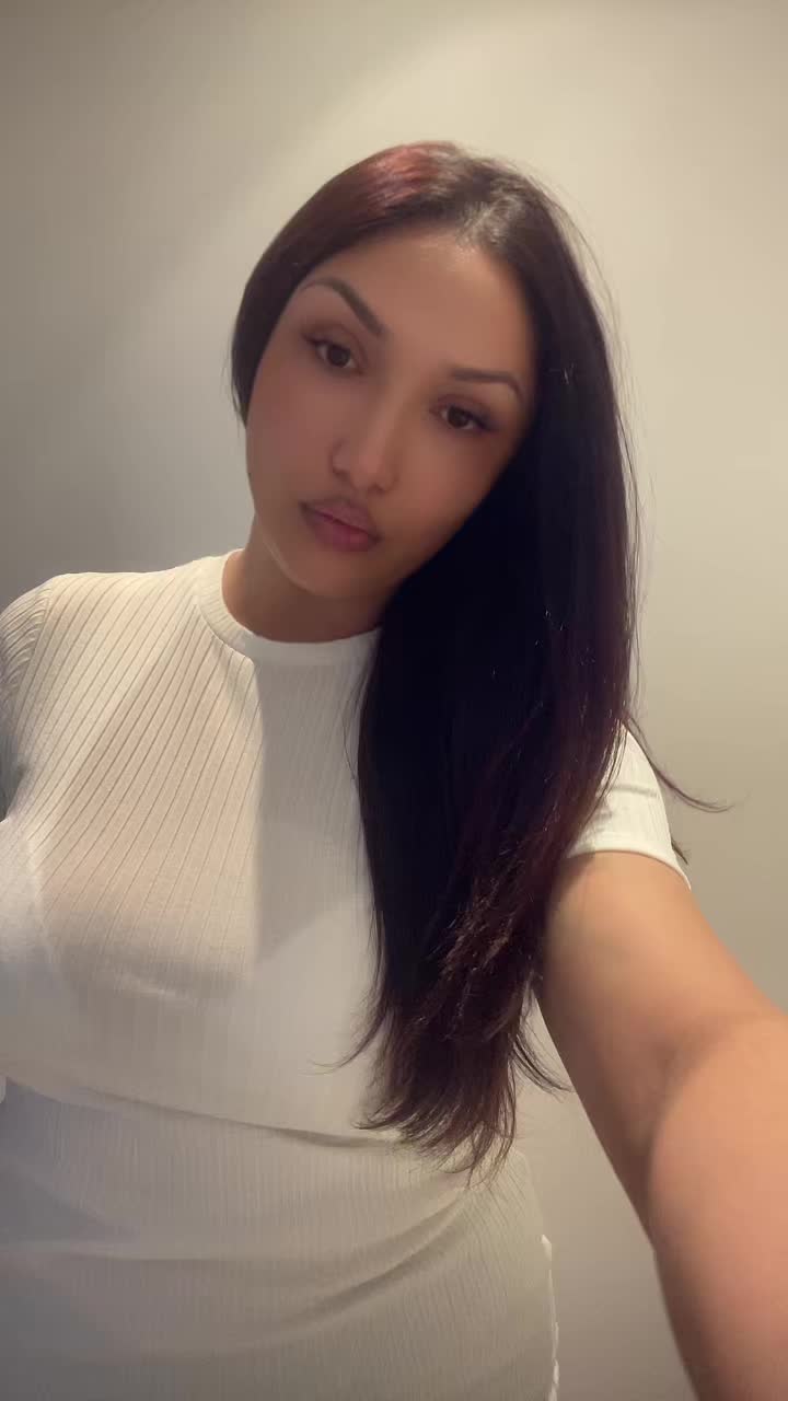 @Эля