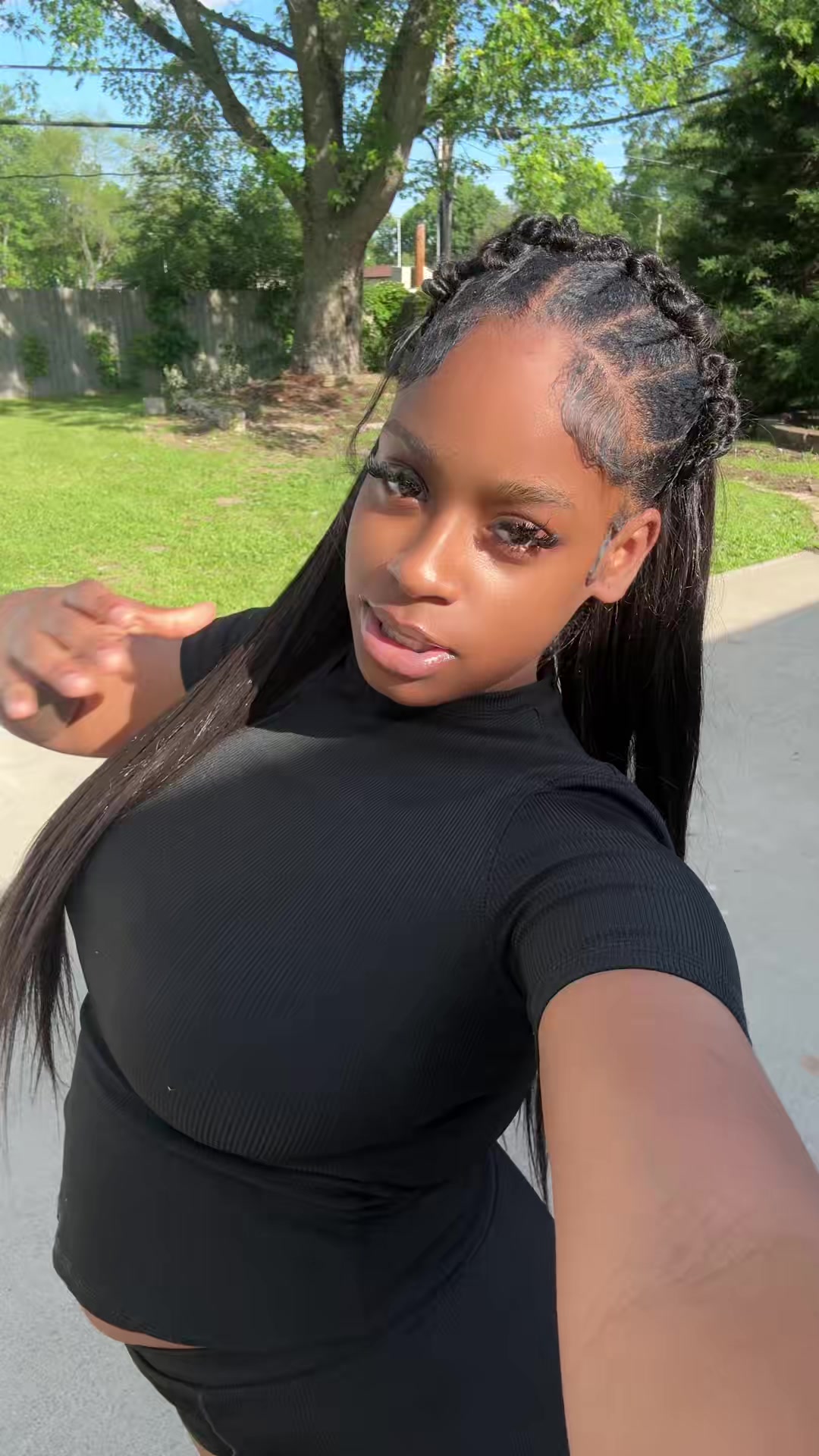 @Ms. Raee 💋