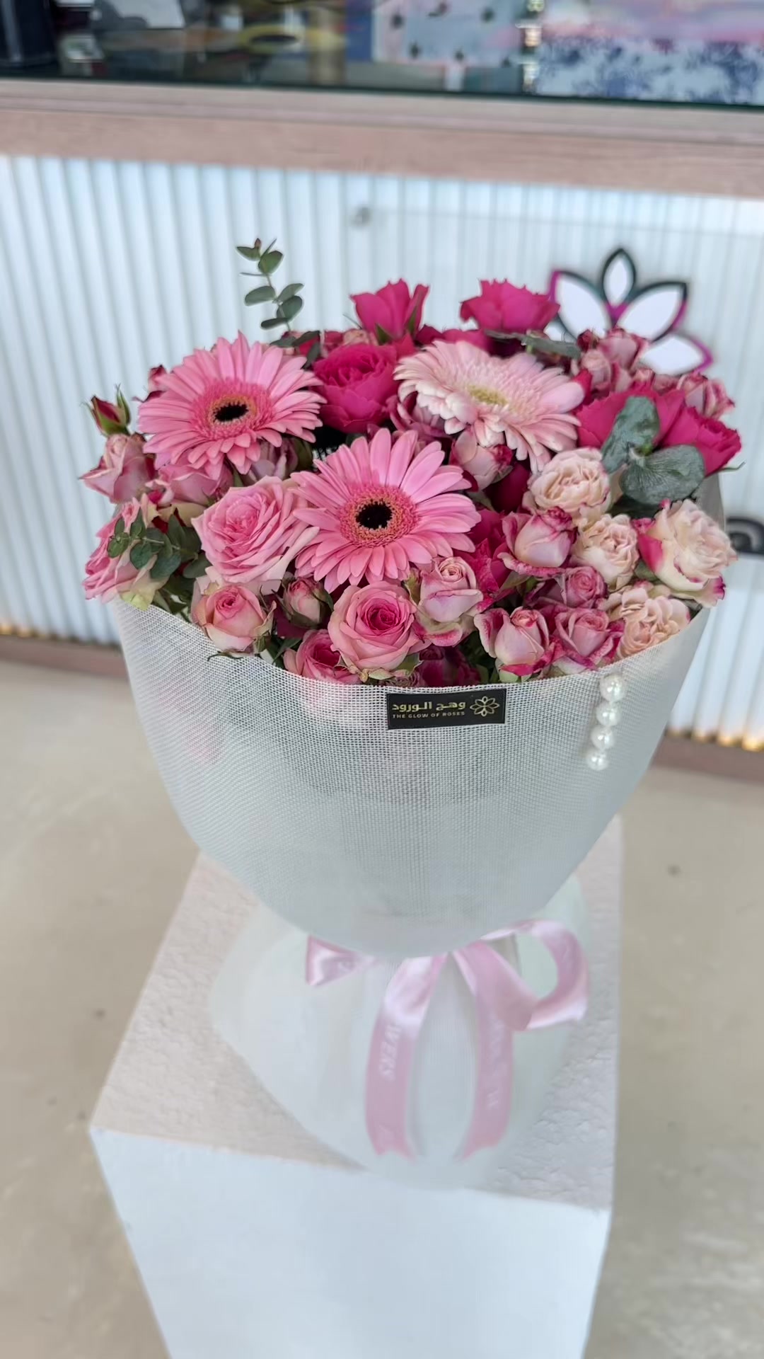 @وهج الورود