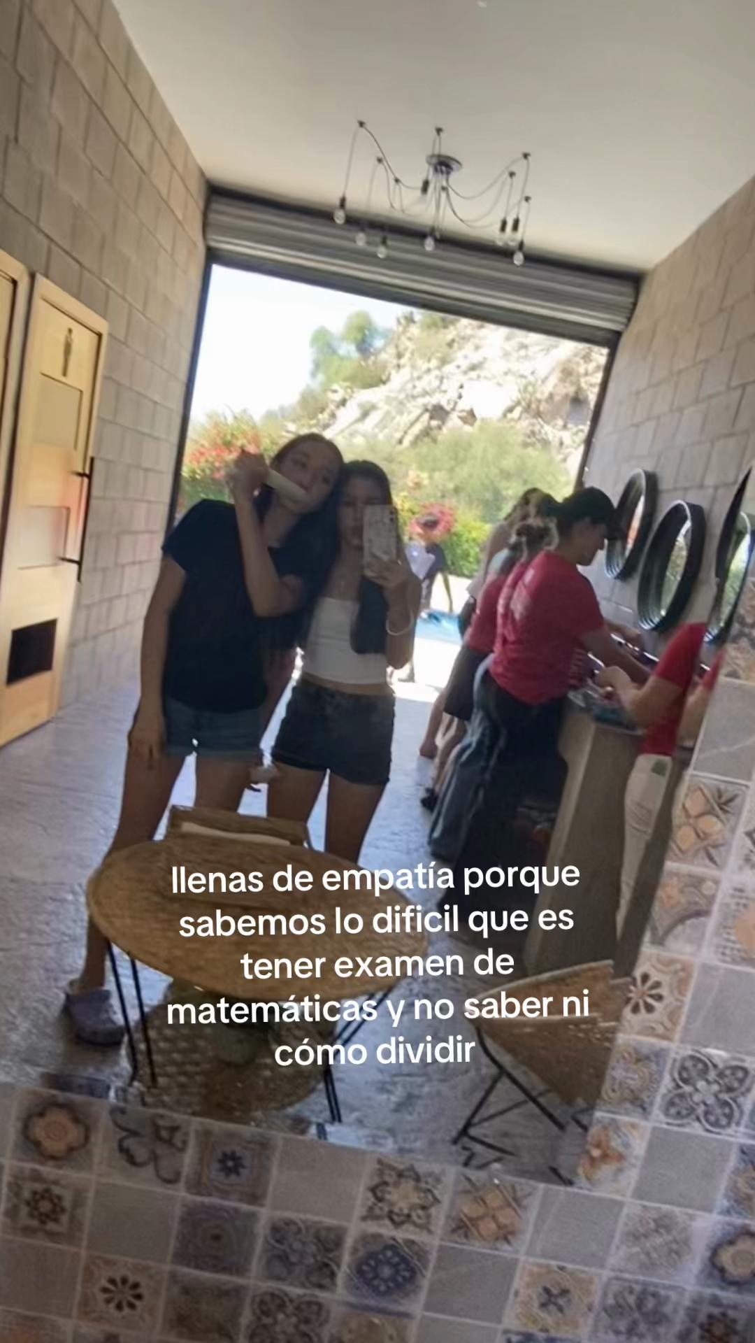 @sixternas