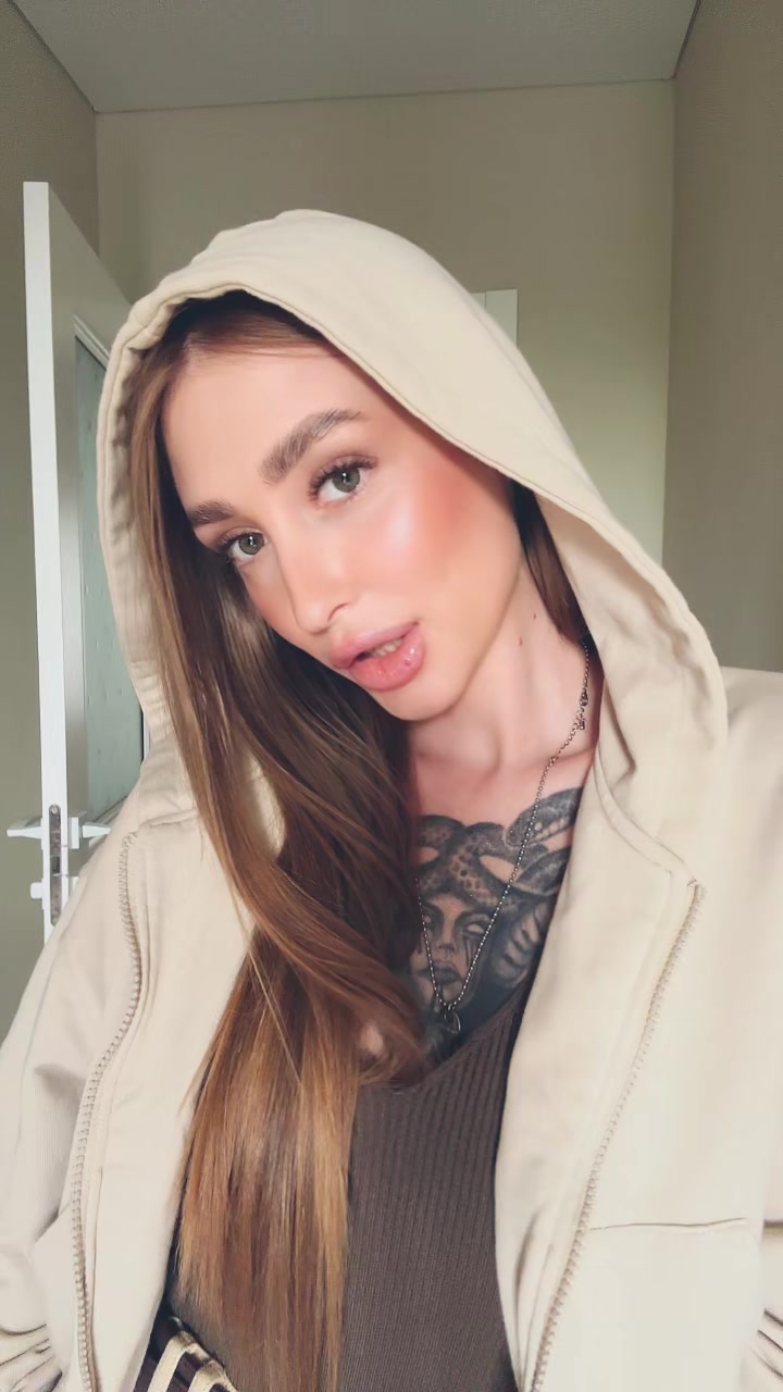 @Anlina_W