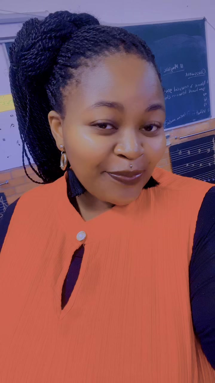 @OmhleKhumalo🥰