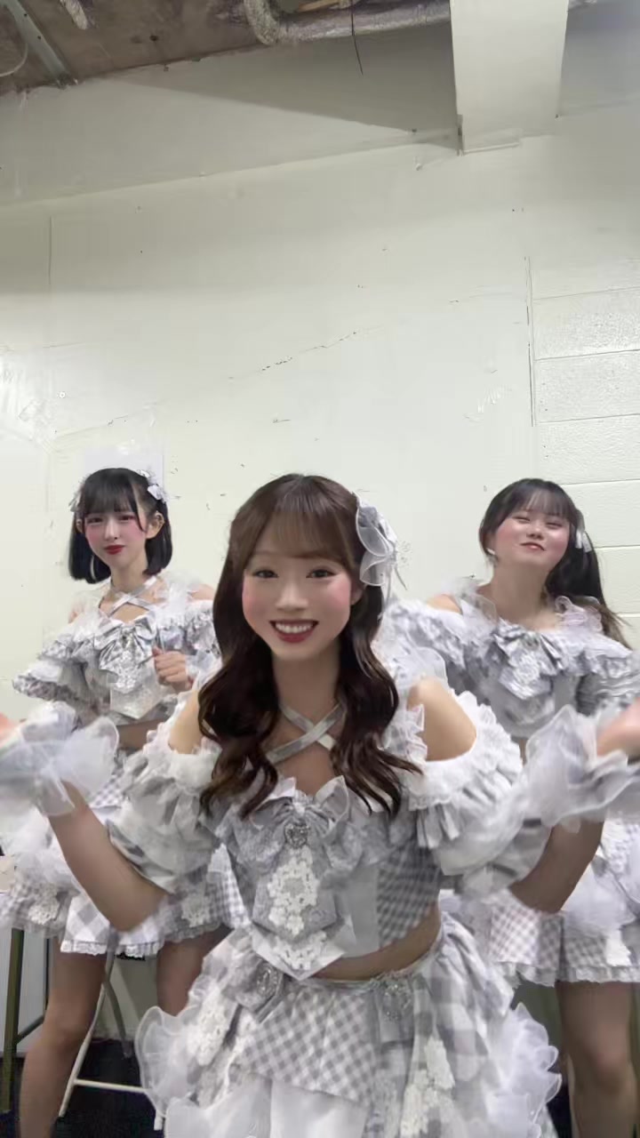 @ももつん