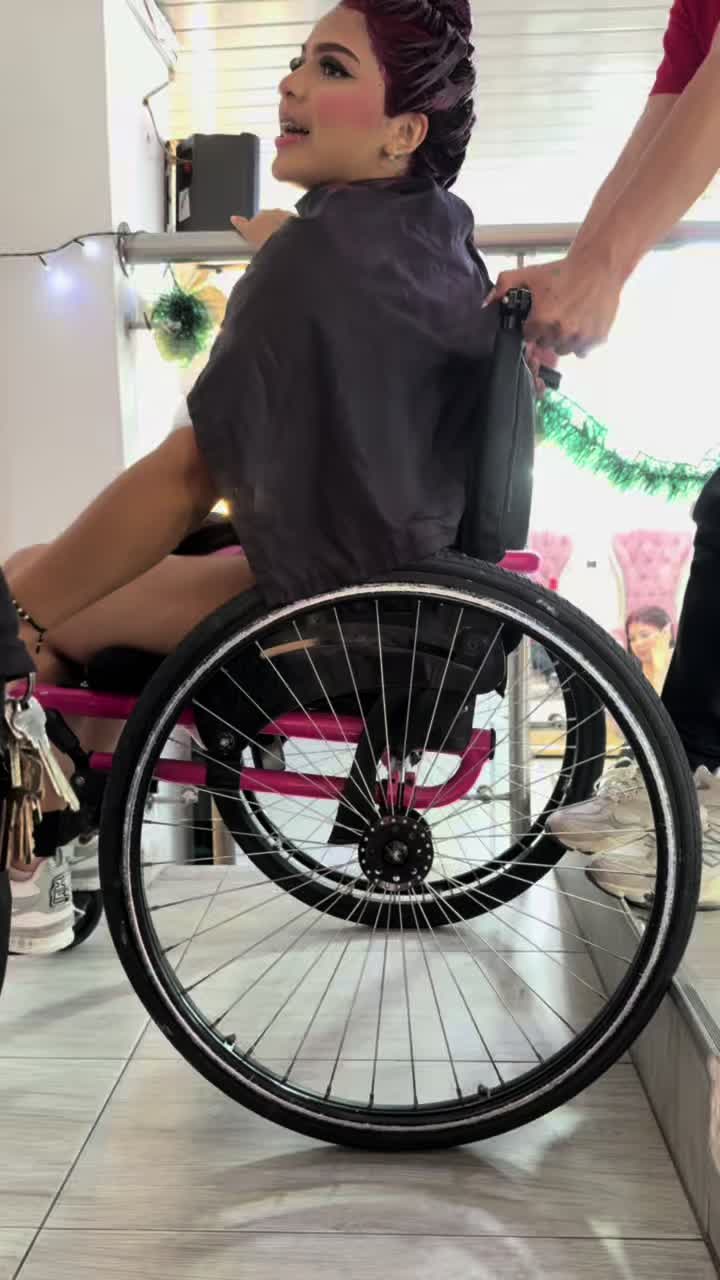 @👑♿️Zarita~R♿️🍒