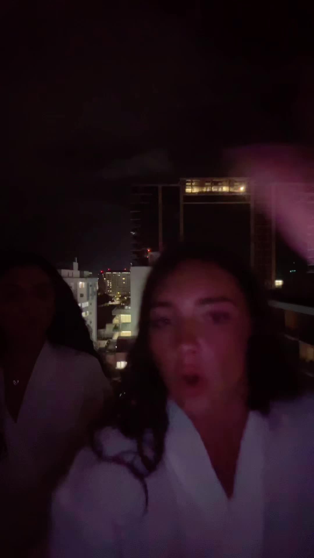 @J E S S