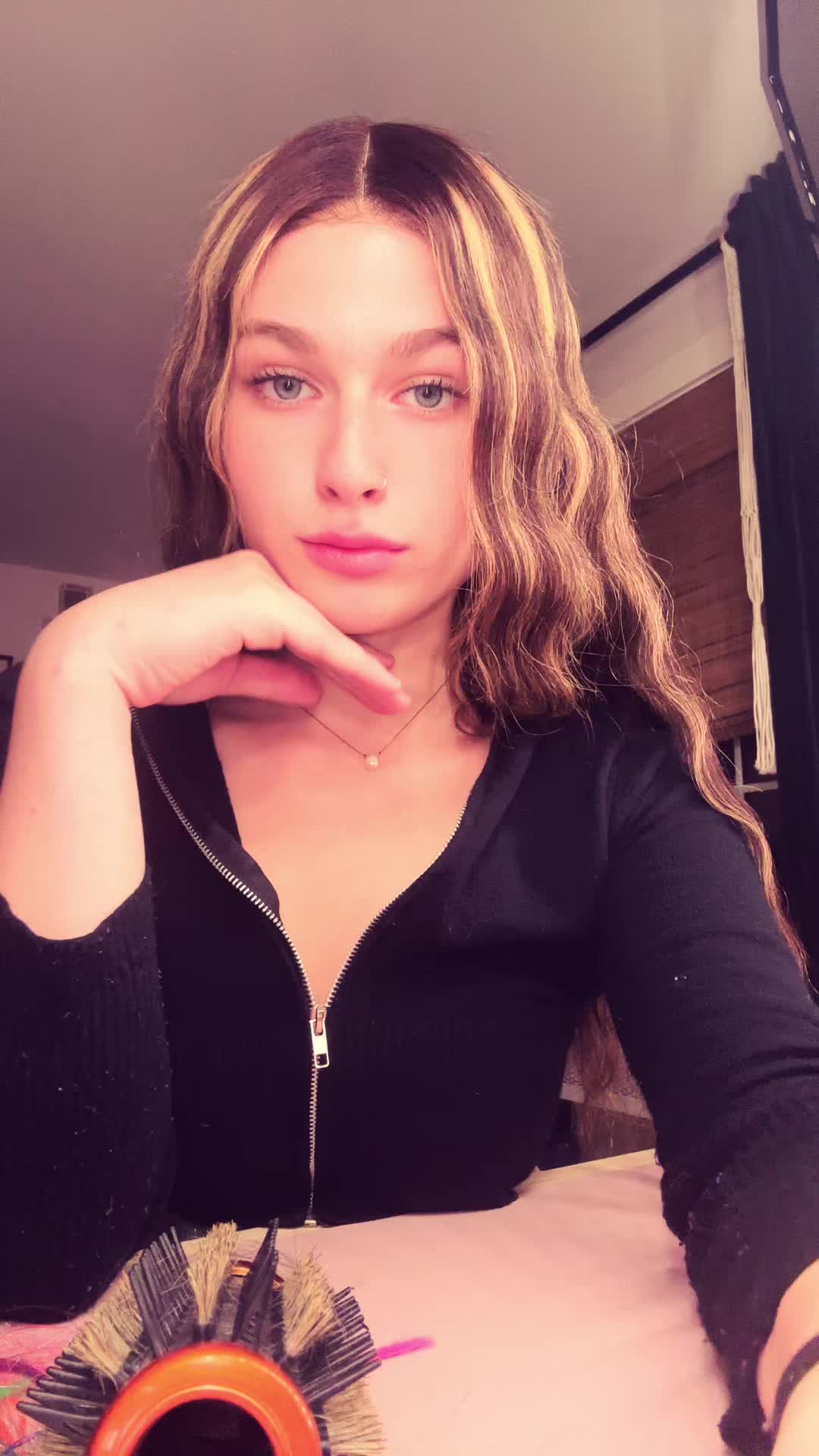 @sheypaquin