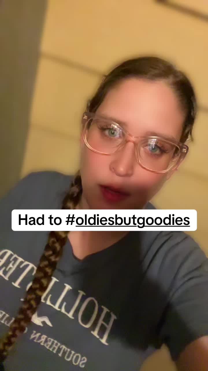 @Momma.Oz