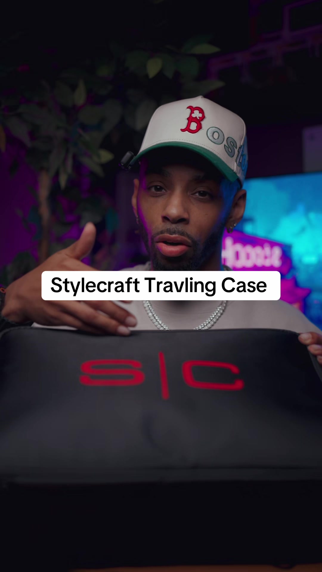 @thedevantewarner
