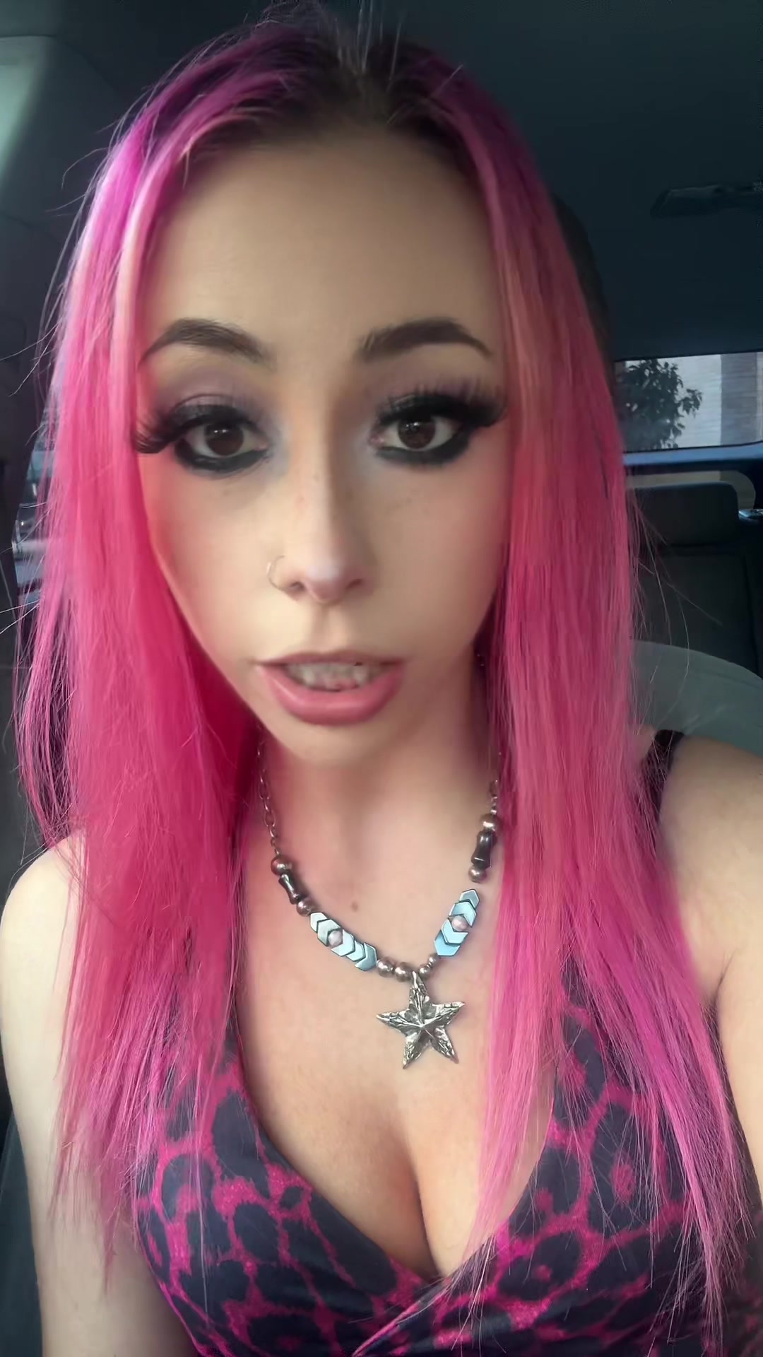 @sabrina ★ ☆ ★