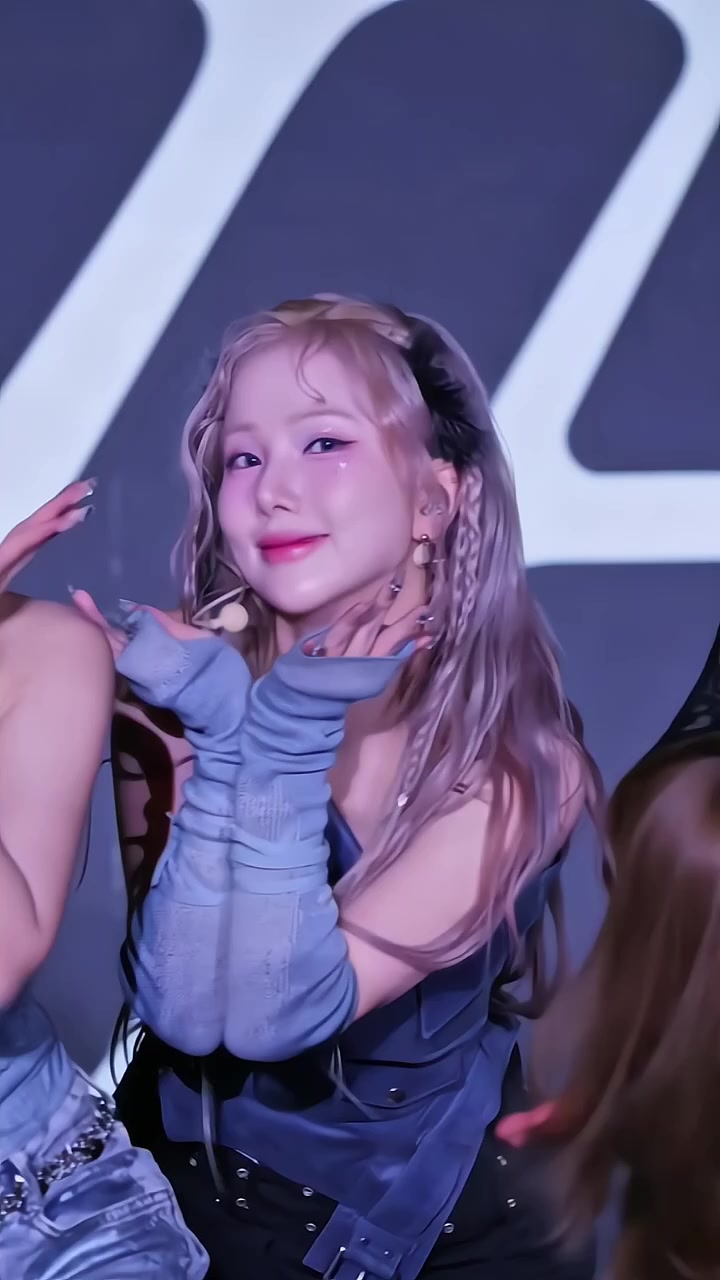 @𝒔𝒘𝒆𝒕𝒕𝒌𝒑𝒐𝒑