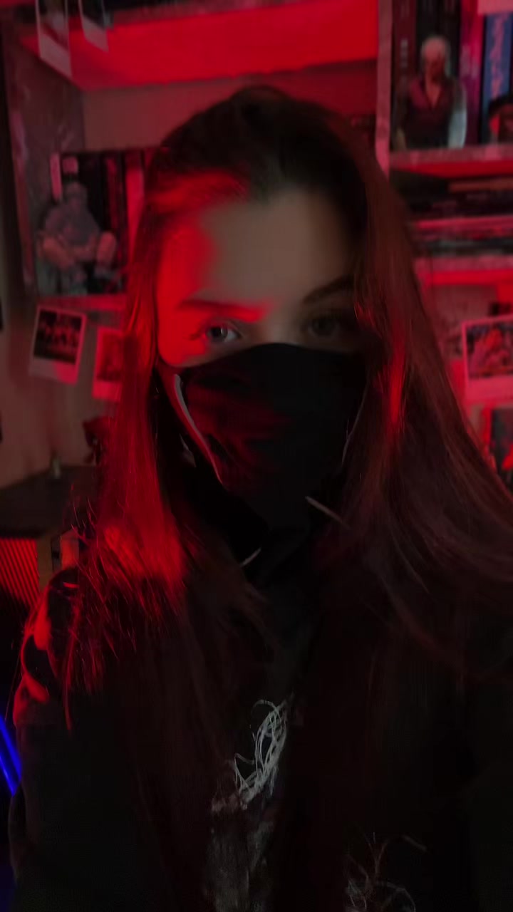 @𝕾𝖊𝖗𝖆𝖋𝖎𝖒𝖆