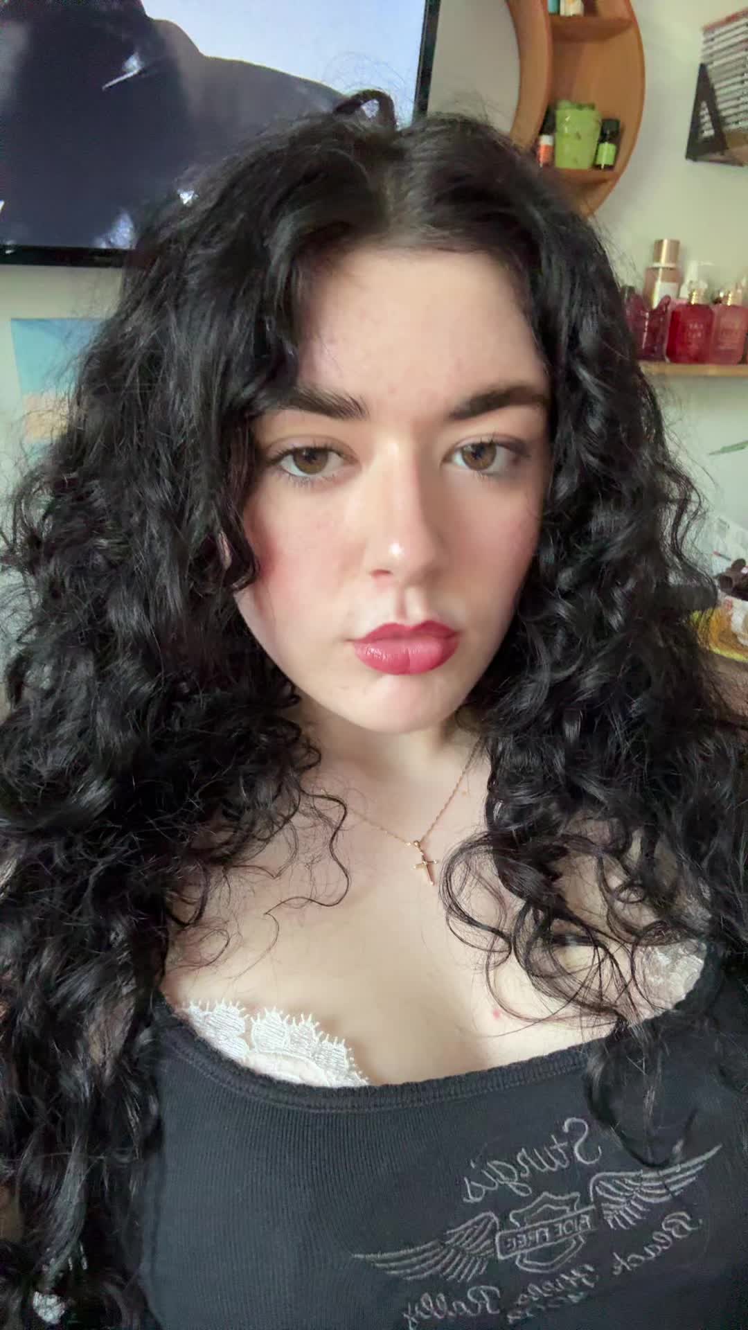 @Kat🥀