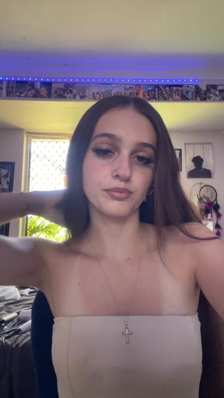@𝒞ℴ𝓊𝓇𝓉𝓃ℯ𝓎