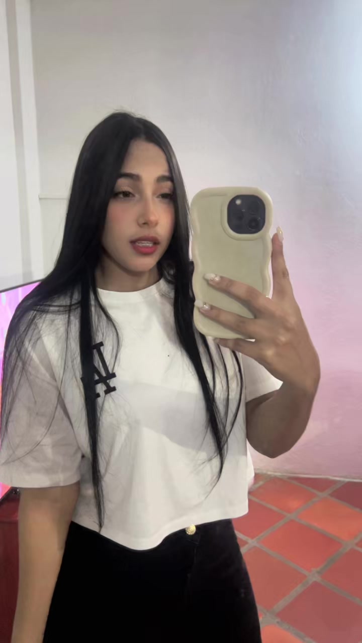 @Ana Hernández