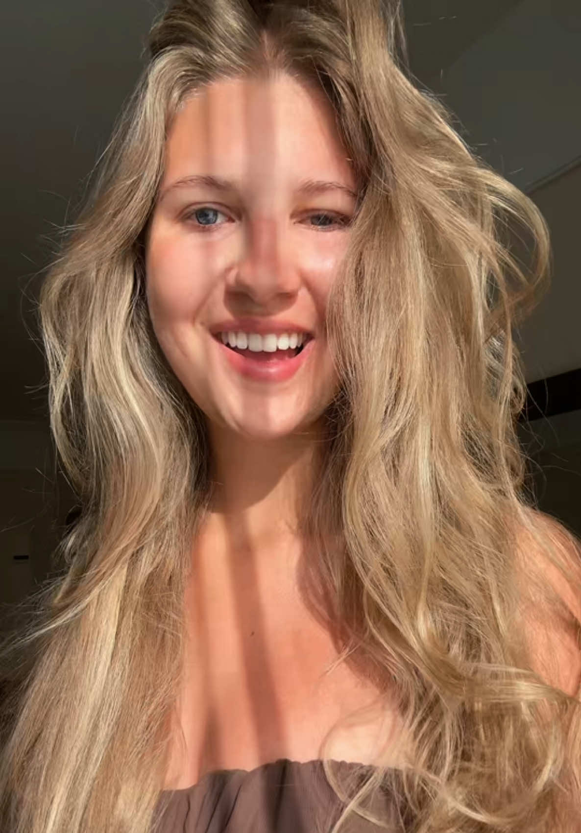 @vi