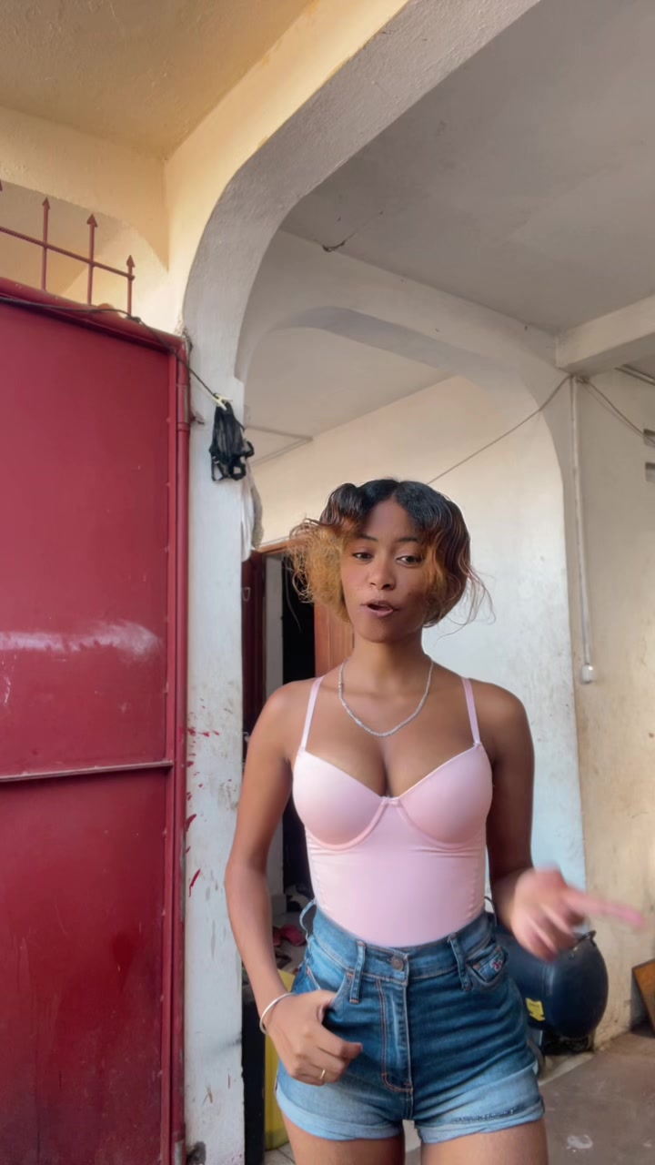 @Juvela Nirina
