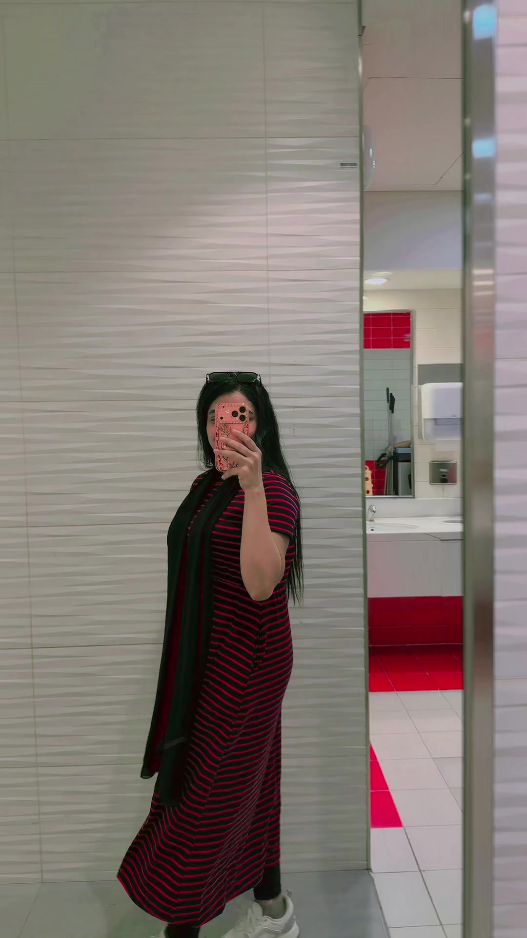 @Aaniyaa 🇦🇪