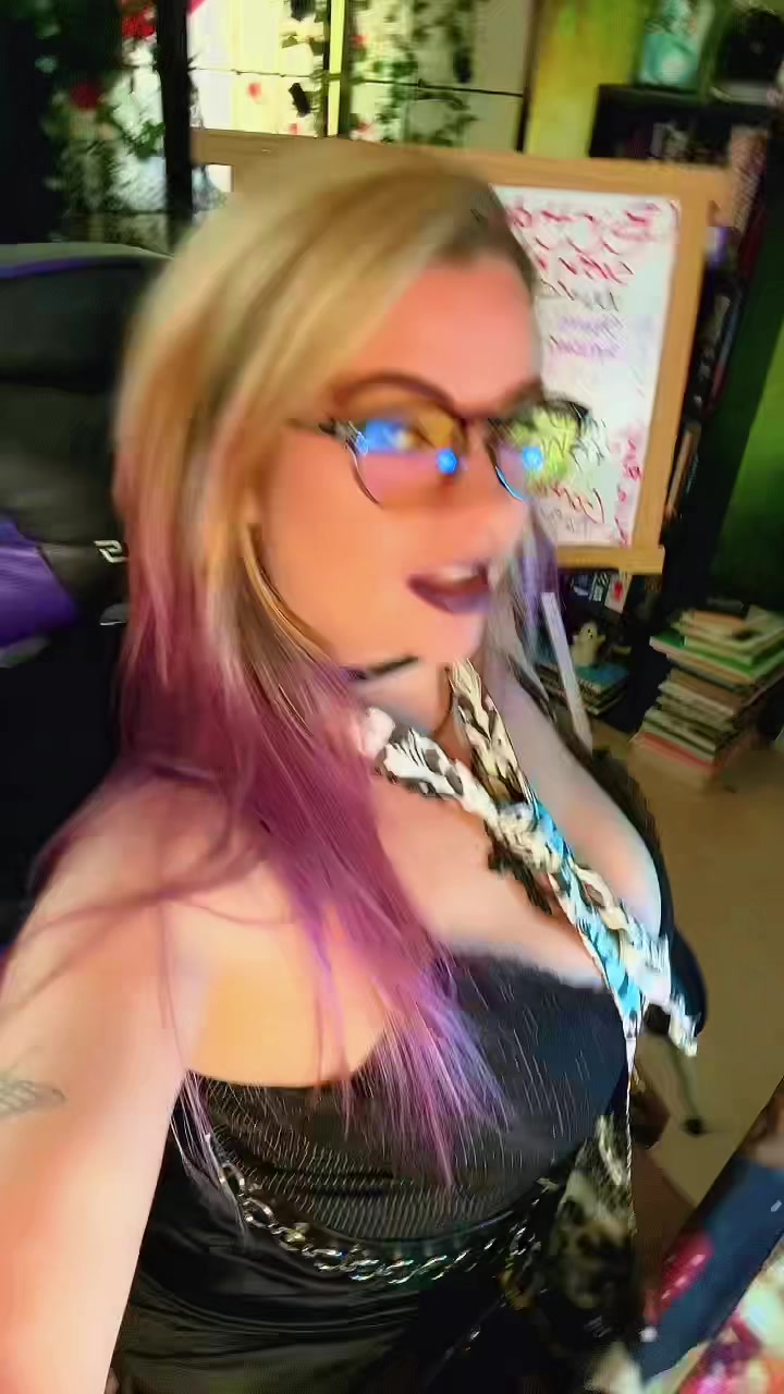 @Nebby 🖤🐉
