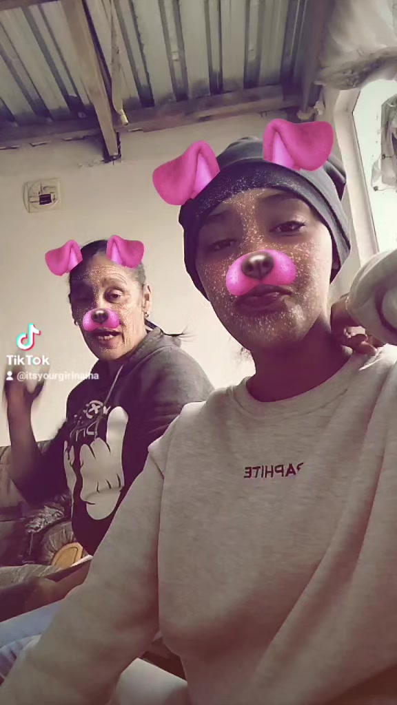 @Nainastubborn 🤭🤪🤞