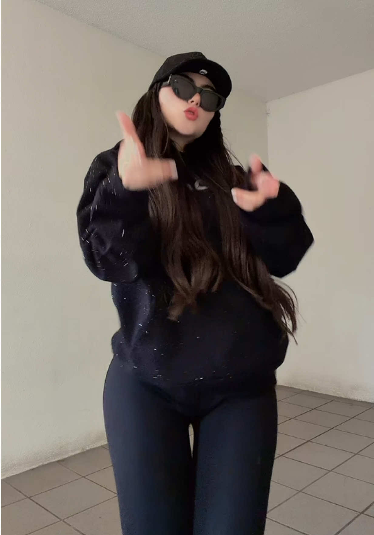 @PRISCILA ☆ INZUNZA