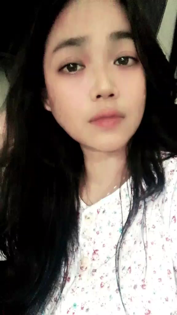 @Yuni adam😘