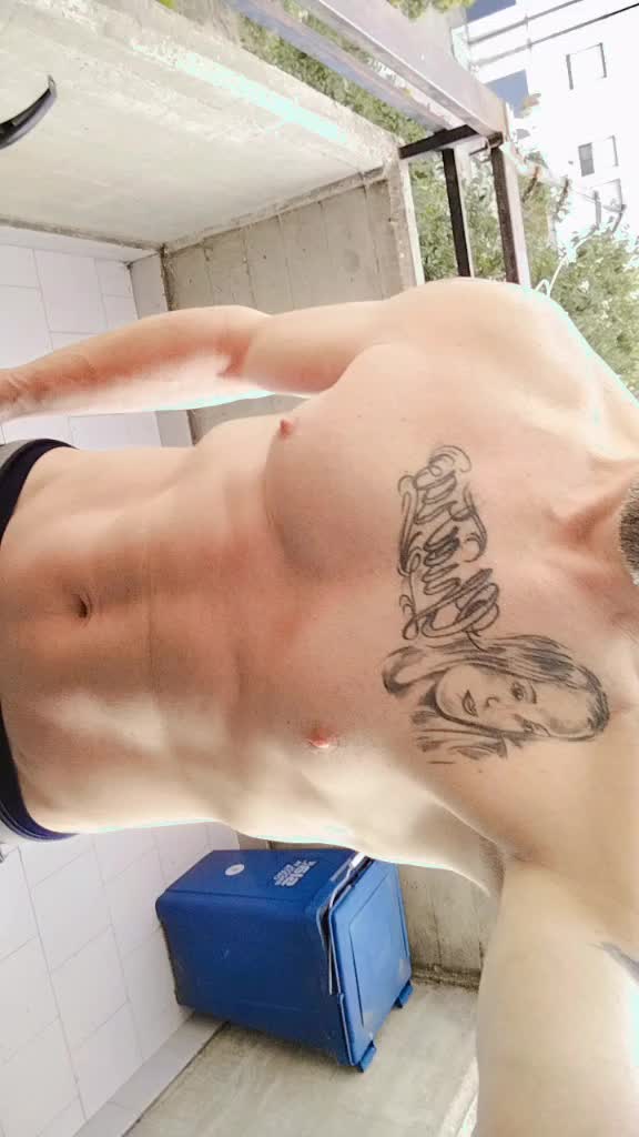 @Gianluca. il ballerino