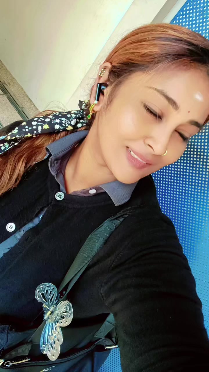 @Vithiya thiya