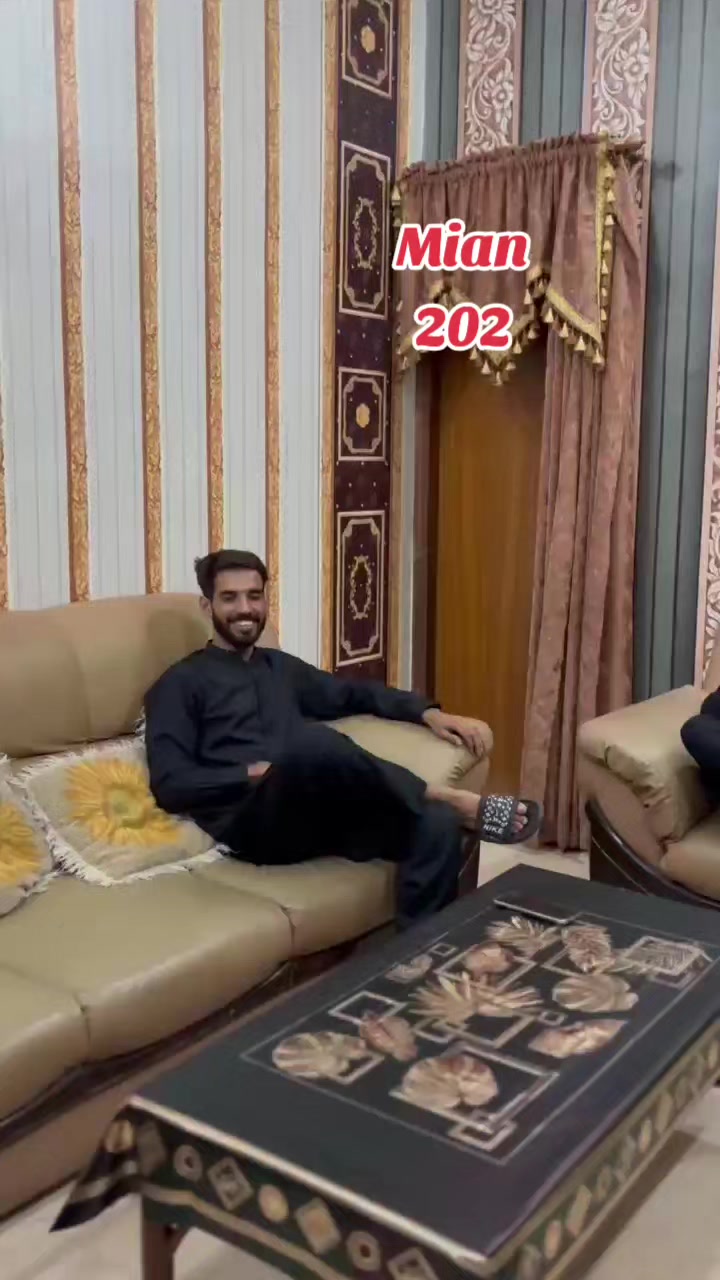 @Mian Qamar 202