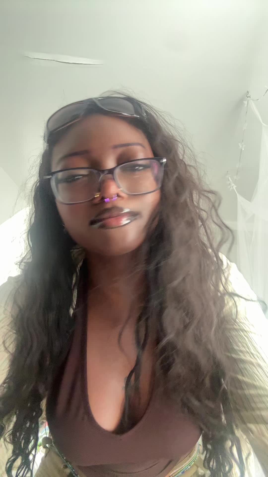 @hellodubai14