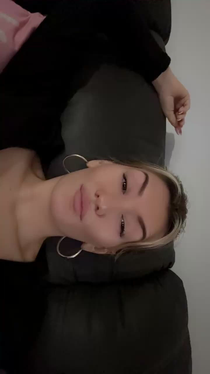@sabrinakaraqi