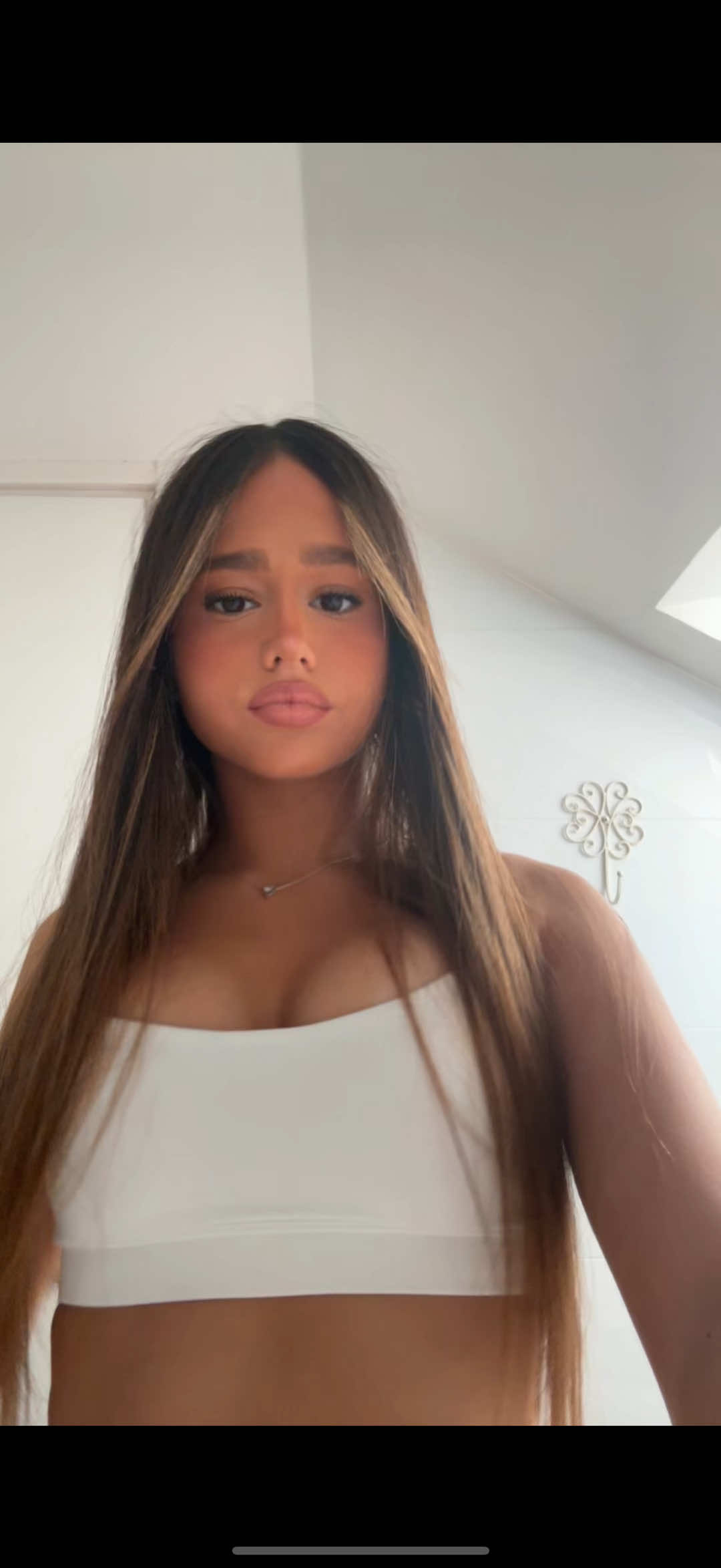 @𝐋𝐈𝐀𝐍 𝐇𝐀𝐒𝐒𝐎𝐍
