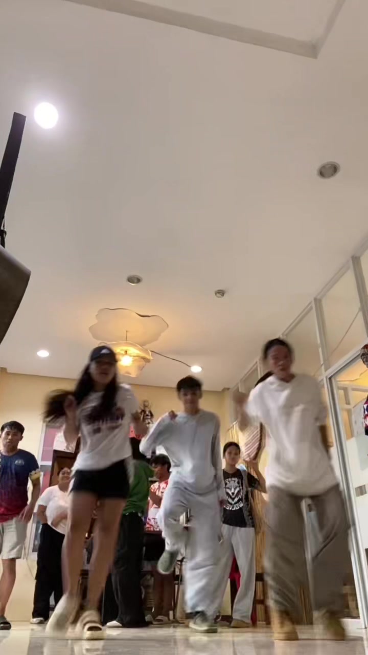 @Jownel