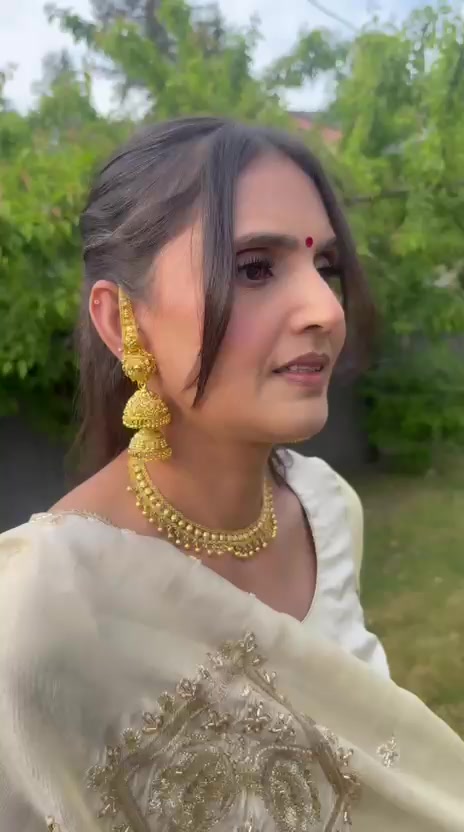 @GILL JEWELRYY LTD