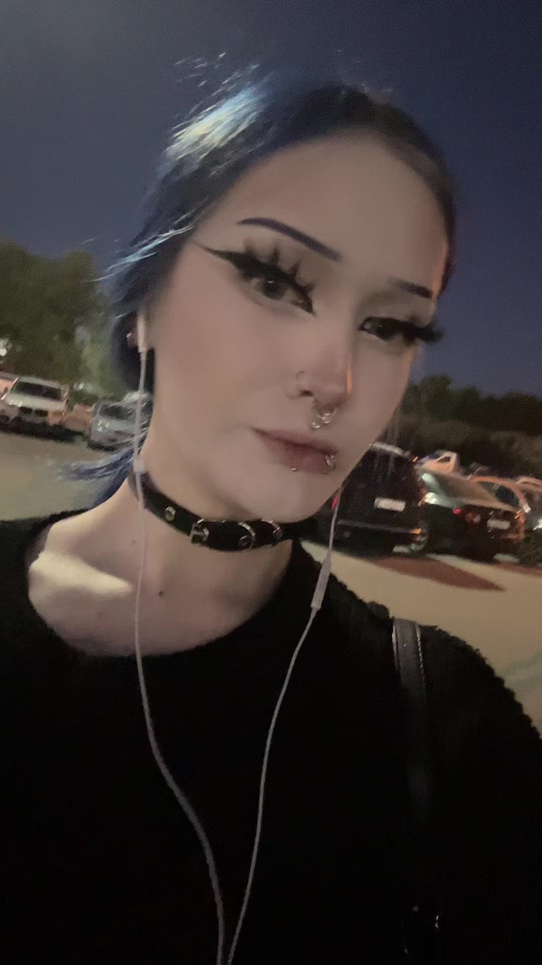 @мальвина