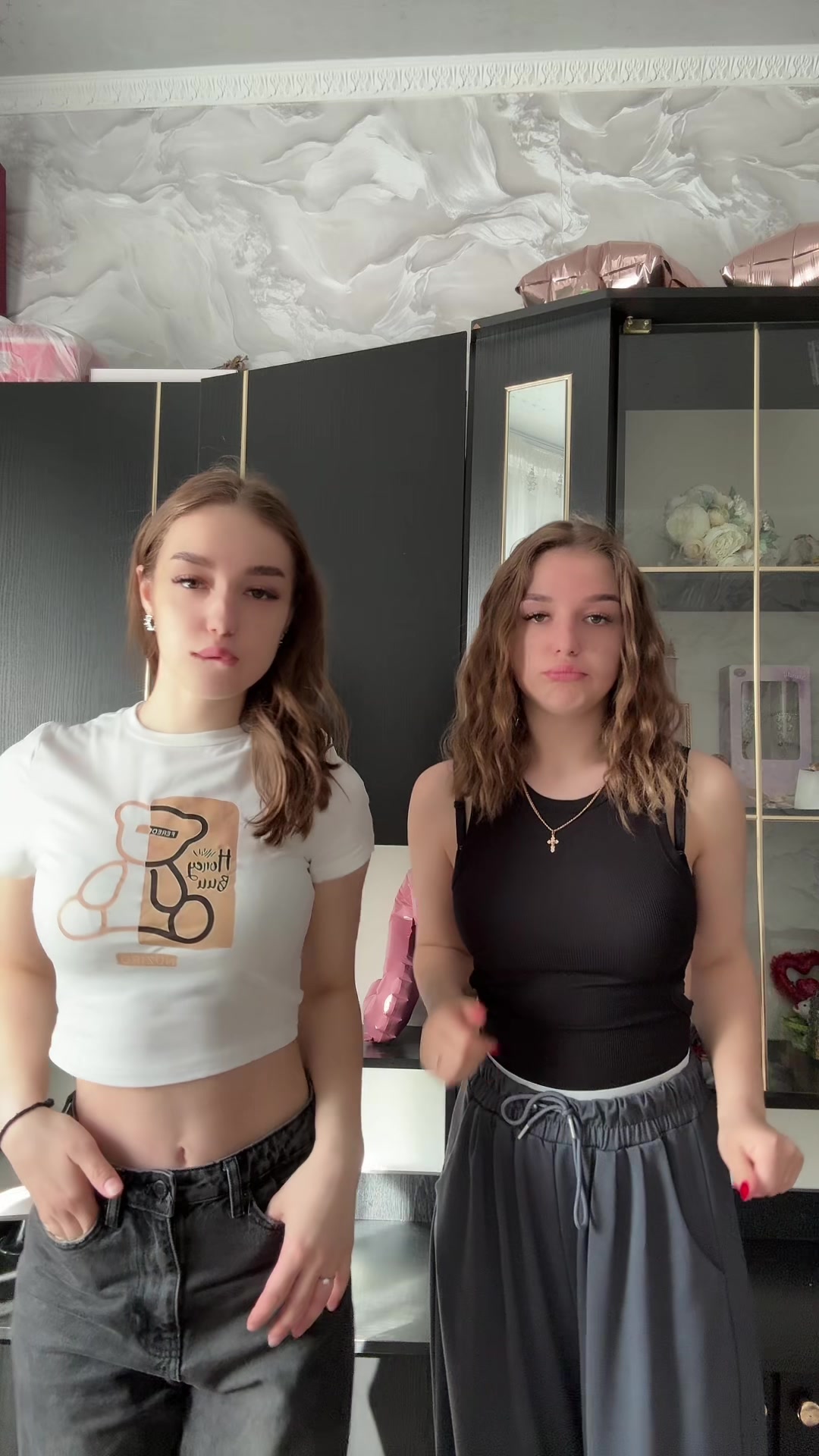 @_vilest_sisters