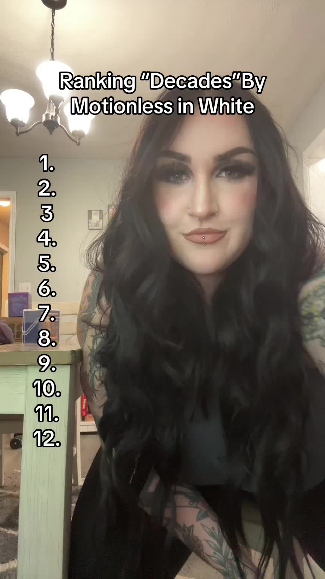 @Alyx | Booktok📚🖤