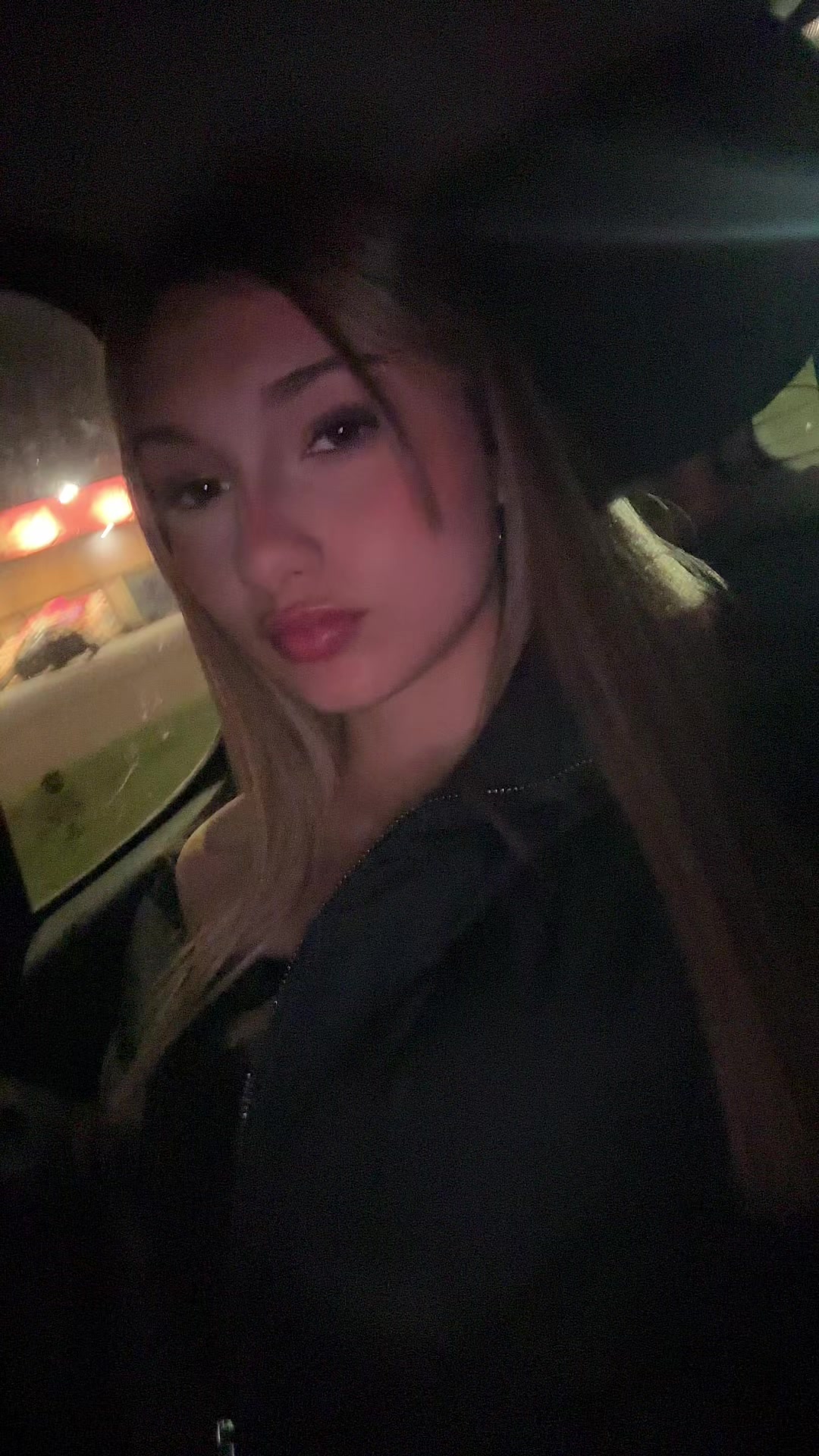 @💋💋