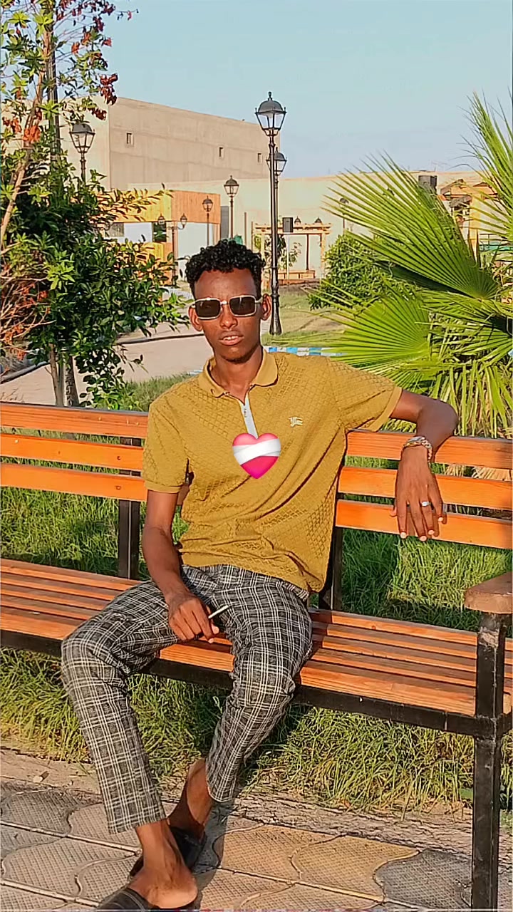 @🔊.ᴡɪᴢ_ᴍᴀᴍᴇ✨&trade;