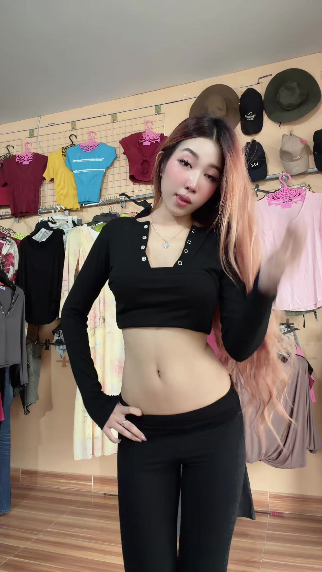 @FB:Ahh Leang(រឿន ម៉េងលាង)