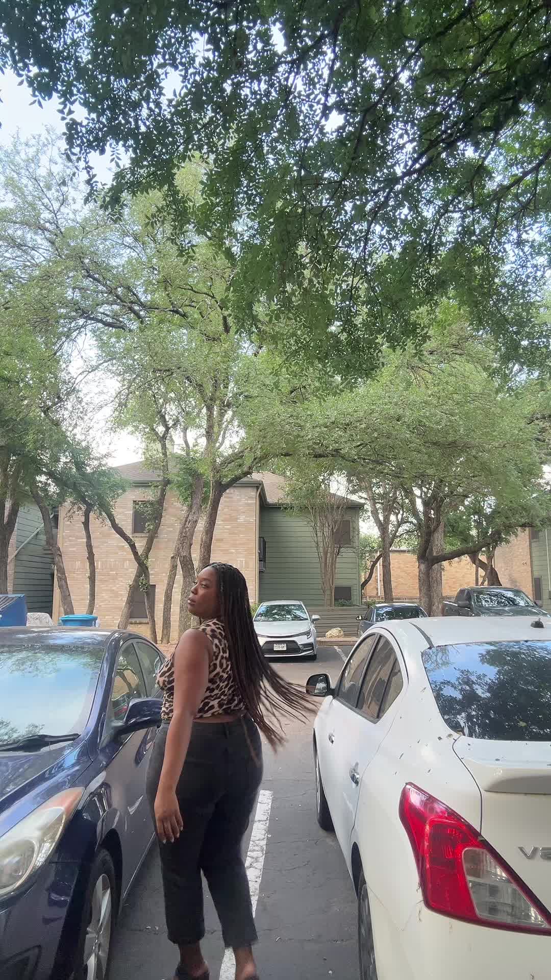 @studio_renee